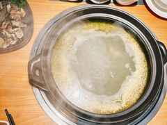 -一朵菌·野生菌探索家火锅(南亚店)