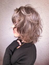 -SALON V