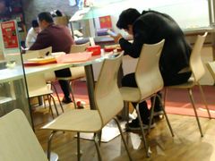 -日月光中心广场