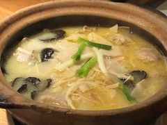 -蜜桃餐厅·伴山(湖滨商业街店)