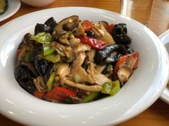 -金达莱冷面百年石锅饭(宾馆胡同店)