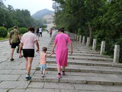 -府君山公园