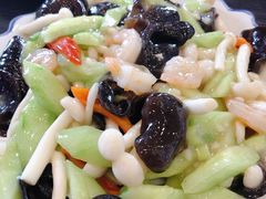 虾仁青瓜白玉菇-北三沙家烧麦(北头道街店)