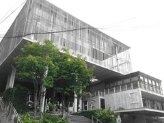 -ROAST coffee & eatery