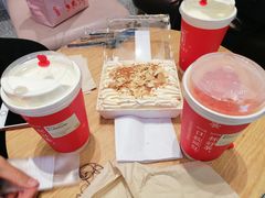 -奈雪的茶(湖滨银泰in77C区PRO店)