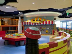 -MELAND CLUB亲子乐园•派对(虹桥万象城店)