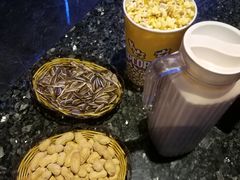 -范特西FANTASY量贩式KTV(民主广场店)