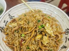-扬二春炒饭(国庆路总店)
