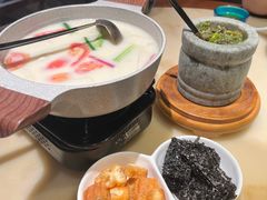 -佬麻雀·新湘菜(珠海金发购物中心店)