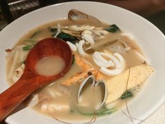 -荣家黄鱼面(前滩太古里店)