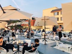 景观位-Vanilla Specialty Coffee(八大关店)