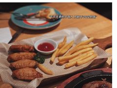 -菲滋意式餐厅(海宁银泰城店)