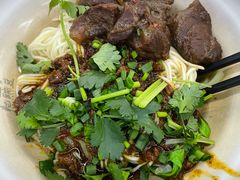 牛肉面-耙豌豆重庆小面