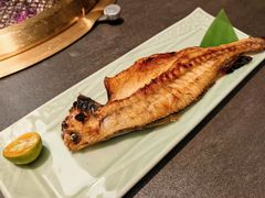 -铭牛烧肉·和牛海鲜自助(高新月牙湖店)