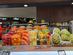 -每日新鲜水果吧(芮欧百货店)