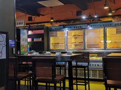 大堂-彩鹿·潮汕·鲜牛肉·自助火锅(伊电园店)