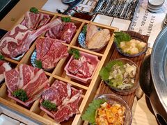 -吉屋烤肉(八宝街店)