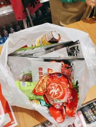 -嗨本可潮玩仓(大兴大悦春风里店)