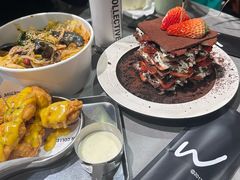 -W COLLECTIVE  DESSERT SHOP