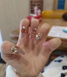 -斯馨·健康美甲美睫