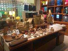 摆设区-博览书店(越秀悦汇天地店)