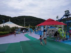 -平湖九龙山乐满地水上乐园