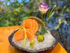 三文鱼刺身-水之惠鲜鱼料理(王府大街店)