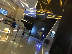 -英皇UA电影城(虹桥天地店)