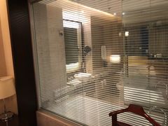 -上海龙之梦万丽酒店