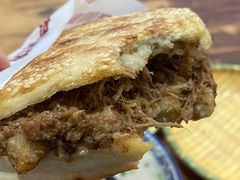牛肉烧饼普通版-穆得·老周家牛肉烧饼(普利街店)