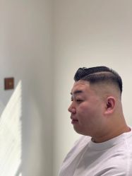 -理昂男士理发店 Barber shop