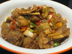 -湘西小馆(滨河路店)