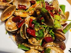 -喝丢一只鞋海鲜烧烤(市场店)