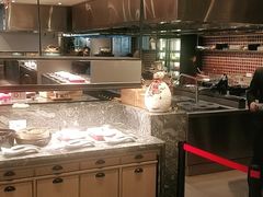 自助取餐区-金海湾自助餐厅(金陵饭店)