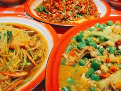 -思博半步颠小酒馆(梦时代店)