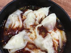 -继红顺河抄手名小吃