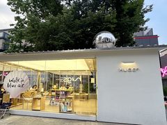 -HUGS coffee(东区店)