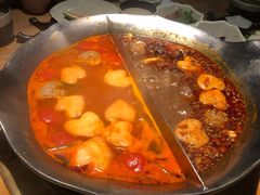 台式麻辣锅-湊湊火锅·茶憩(杭州湖滨银泰in77店)