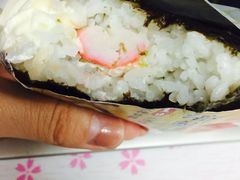 -全家便利店(东直门店)