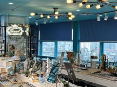 -Trend1881视光·蔡司视觉(领展广场店)