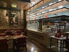 -恰餐厅及酒吧 CHAR Bar & Grill (北京丽都皇冠假日店)