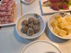 -德林酸菜鱼火锅(南丹店)