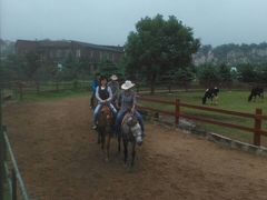 -苏州太湖牛仔风情度假村