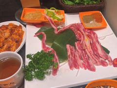 -老熟人烤肉城(马家堡店)