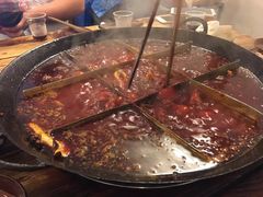 -岗上渣渣老火锅(两路口店)