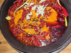 -王婆乔鲜鱼自助火锅(蜀汉路店)