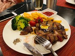 -WOLFGANG PUCK KITCHEN & BAR(迪士尼小镇店)