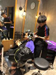 -时尚殿堂明星门店