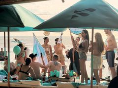 -FINNS Beach Club