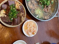 -谢老五跷脚牛肉·非遗传承店